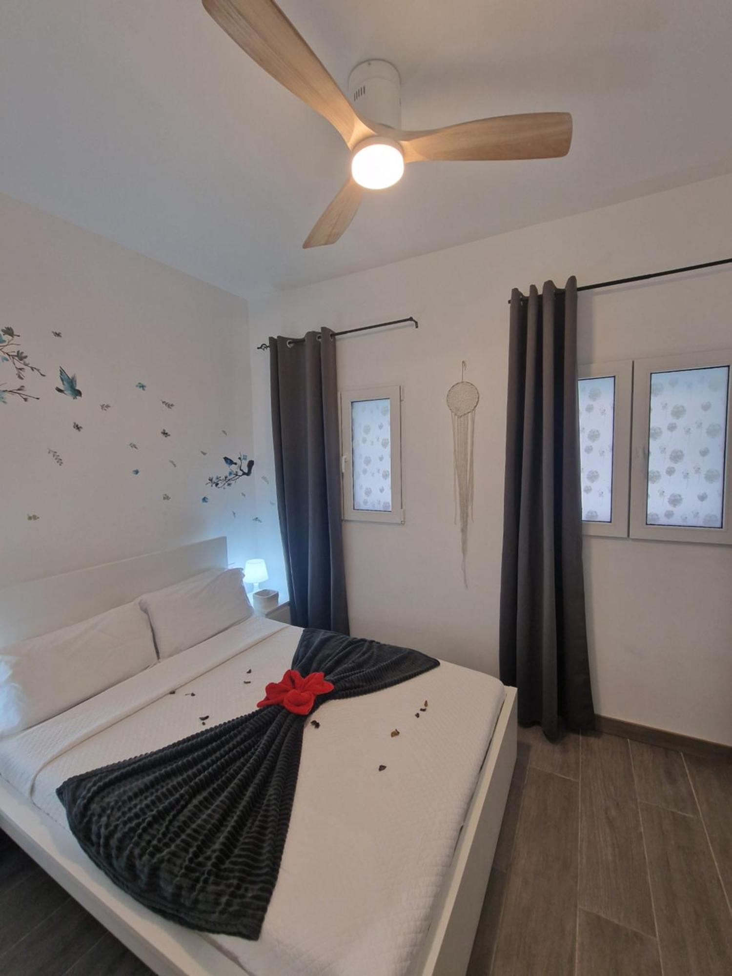 Barcelona, Apartamento De 1 Habitacion Lägenhet L'Hospitalet de Llobregat Exteriör bild