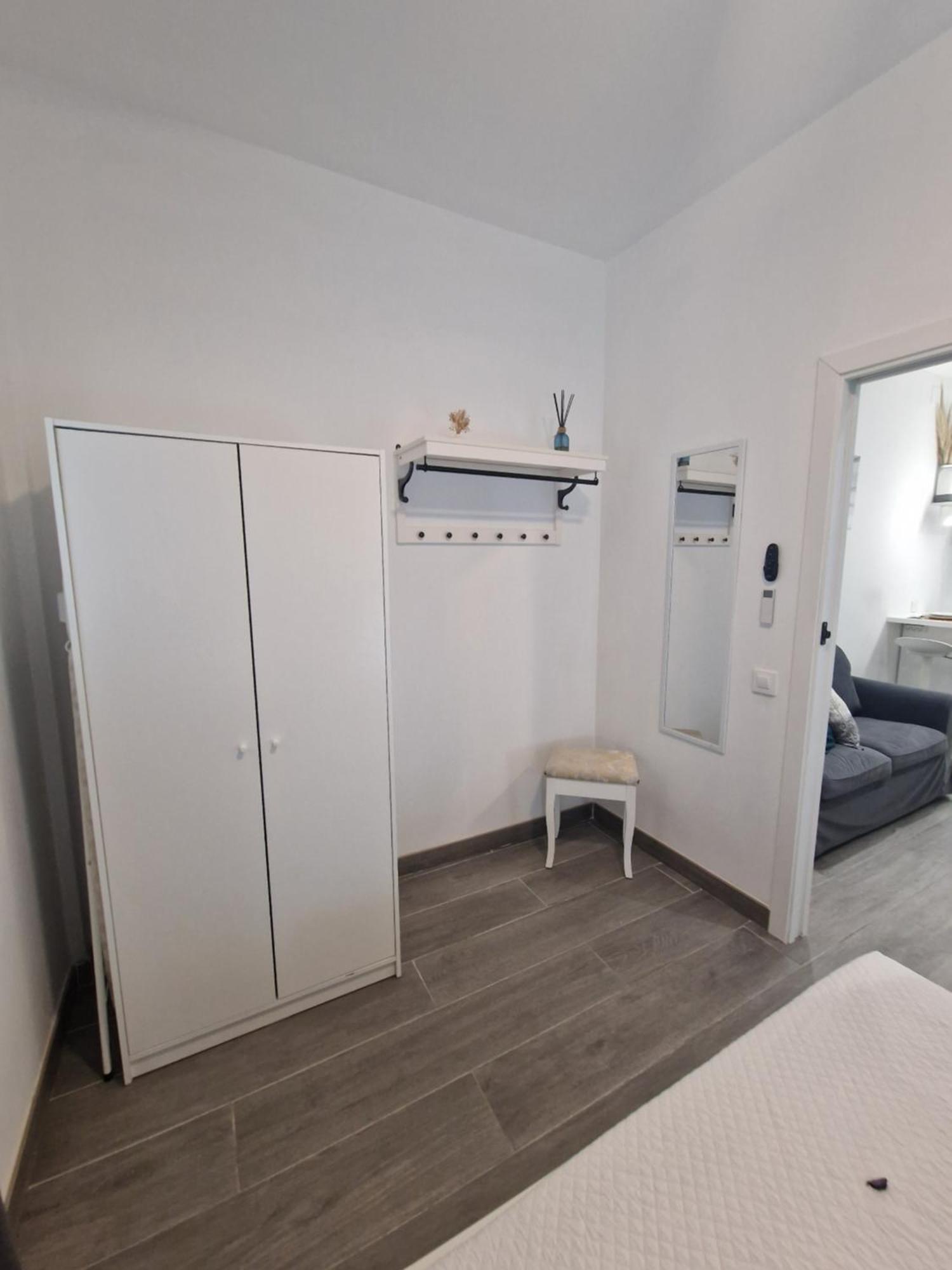 Barcelona, Apartamento De 1 Habitacion Lägenhet L'Hospitalet de Llobregat Exteriör bild